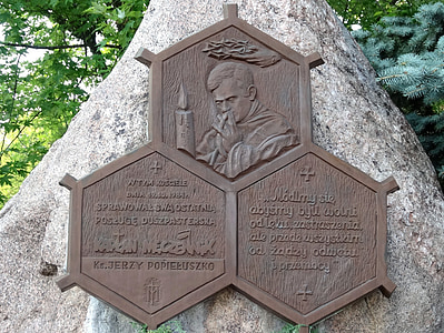 jerzy popiełuszko, monument, plaque, bydgoszcz, memorial, relief, poland