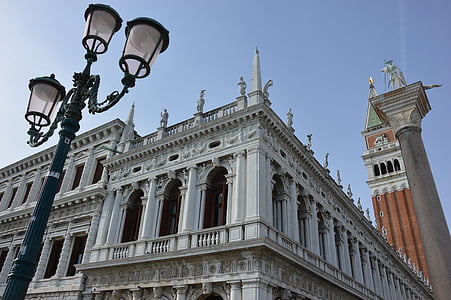 Venesia, Alun-Alun St mark, Steeple, patung, lentera, rumah, arsitektur