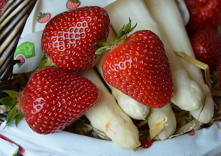 strawberries, spargen, eat, healthy