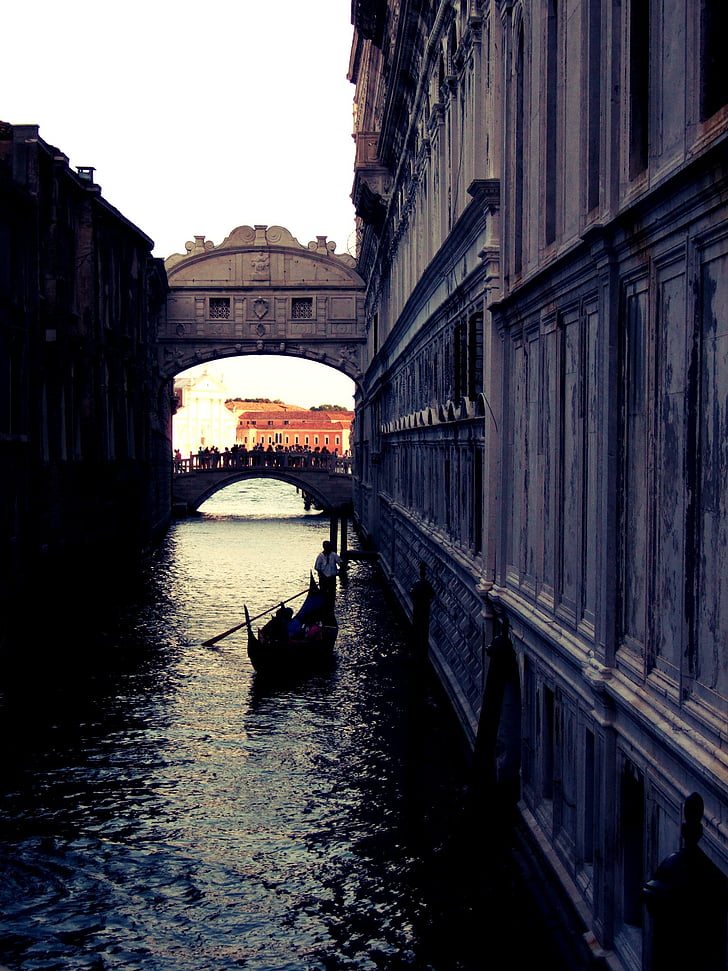 Venecija, Italija, gondolom, brod, veslo, veslanje, ljudi