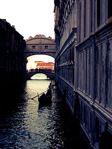 Benátky, Itálie, Gondola, loď, veslo, veslování, lidé