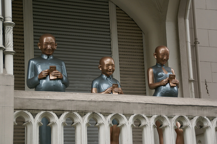 anneau de Kaiser friedrich, Wiesbaden, chiffres, balcon, Allemagne, statues, art