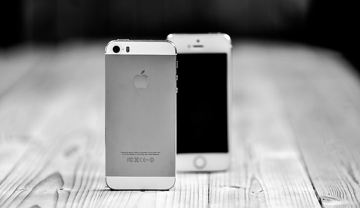 smartphone, iPhone, taula, close-up, macro, blanc i negre, objectes