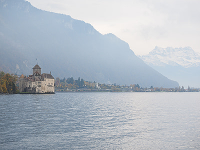 hrad Chillon, hrad, Chillon, Veytaux, Wasserburg, Ženevské jezero, Švýcarsko