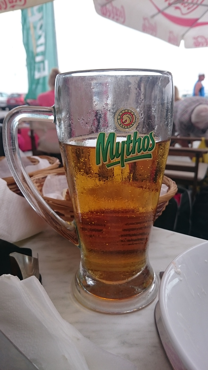 cerveza, vaso de cerveza, cerveza griega, Mythos, bar