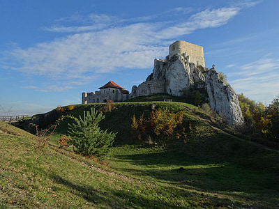 Rabsztyn, Pologne, Château, monument, les ruines de la