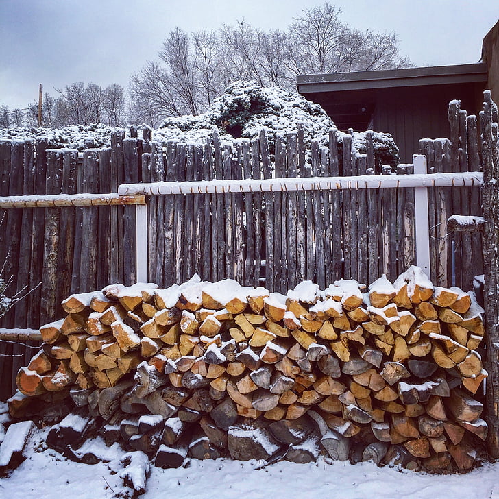 Деревина, сніг, штабеля деревини, паркан, взимку, відкритий, холодної