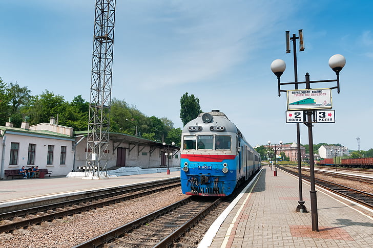 lokomotif, Tren, Tren İstasyonu, Demiryolu, Chernivtsi, чернівці, Černivci