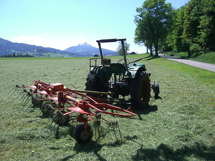 Hay tedders, traktor, landbrug, feltarbejde, bilafhængige, hø, Allgäu