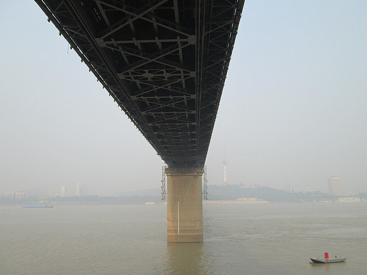 ponte sobre o Rio de yangtze Wuhan, edifício, o Rio de yangtze