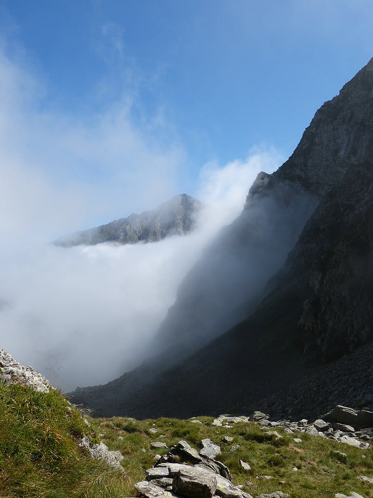 ορεινό πέρασμα, πιάτο στρογγυλό, ομίχλη, λιμάνι του tavascan, pyrenee catalunya, ψηλό βουνό, ορειβασία
