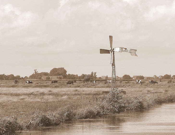 Oost-Friesland, Pinwheel, windmolen, het platform, rivier, Sepia