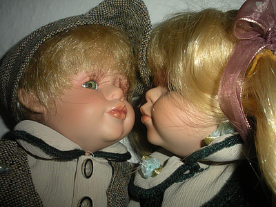 porcelán babák, csók, közeli kép:, édes, babák, csók