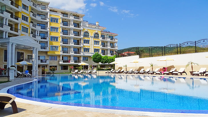 Bulgarie, complexe d’appartements, piscine, villa Florence, piscine, eau, luxe