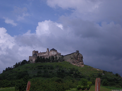 Castle, középkori vár, Boldogkőváralja, turisztikai látványosságok, Nevezetességek, erőd