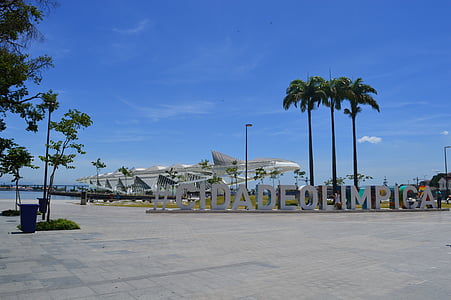 Olimpiskās pilsētas, rītdienas muzejs, Rio de janeiro, brīnišķīga pilsēta, kokosriekstu koks, kvadrāts, ainava