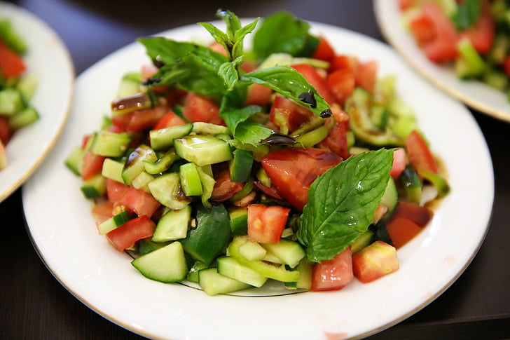 NAR ekşili salata, domates, salatalık, Nane, NAR ekşisi, salade, salade de Grenade