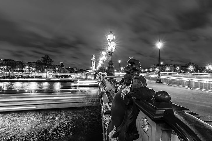 Párizs, híd, utca, éjszaka, fény, fekete-fehér, Alexandre iii.