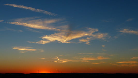 hemel, wolken, blauw, avondlucht, windpark, windenergie, zonsondergang