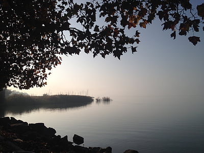 východ slunce, podzim, jezero balaton