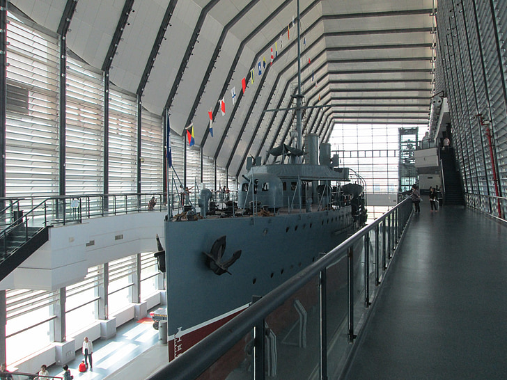 bảo tàng, pháo hạm zhong shan, tàu chiến, trong nhà, nhà máy sản xuất, hiện đại