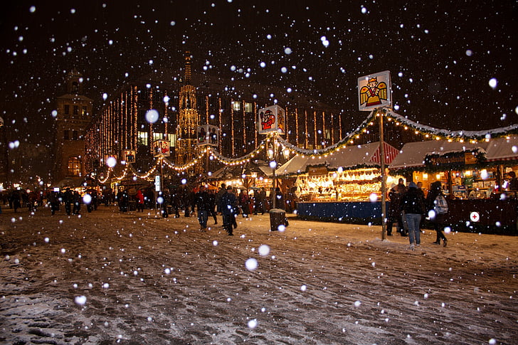 Snežinke, sneg, pozimi, božič, Nürnberg, božič buden, ljudi