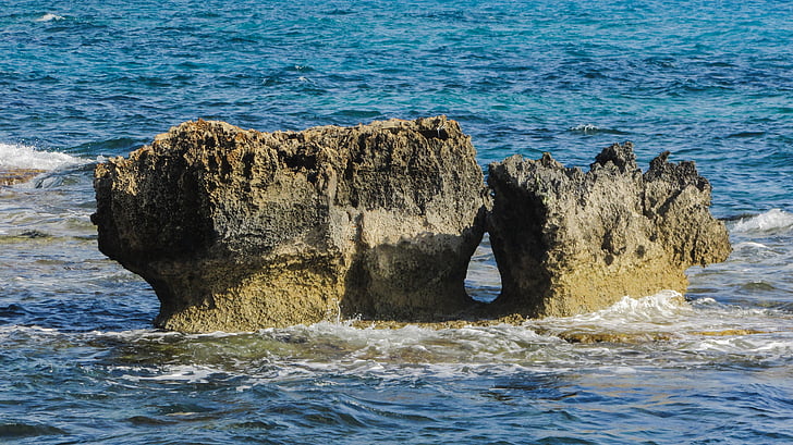 Ciprus, a Cavo greko, rock, sziklás part, tenger, természet, táj