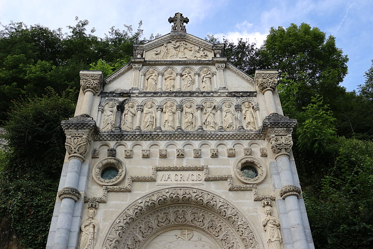 chemin de croix, via crucis, Croix, chrétienne, France, monuments religieux, architecture