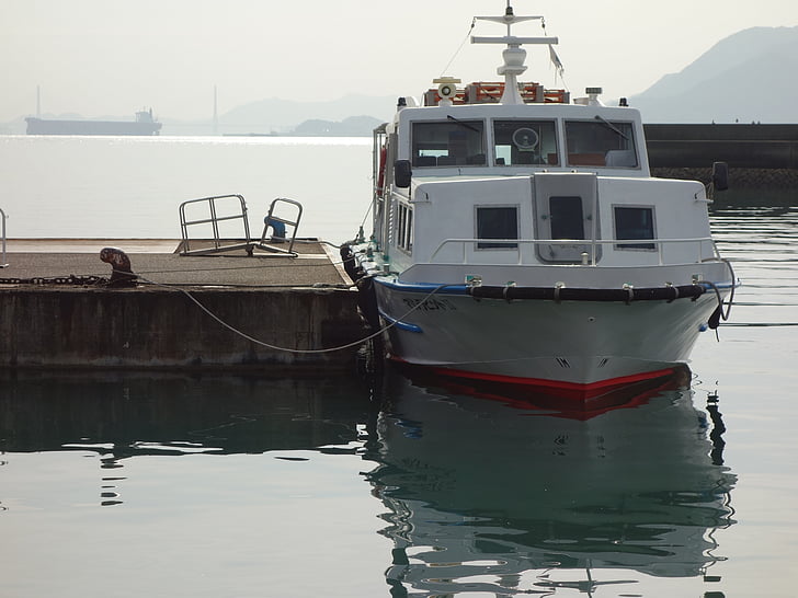 Laut Pedalaman Seto, kapal penumpang, tadanoumi port