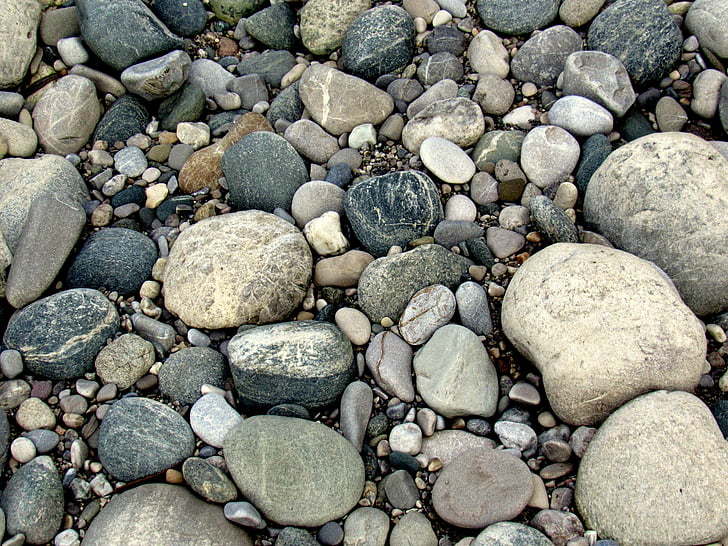 ชายฝั่งหิน, ก้อนหิน, หิน