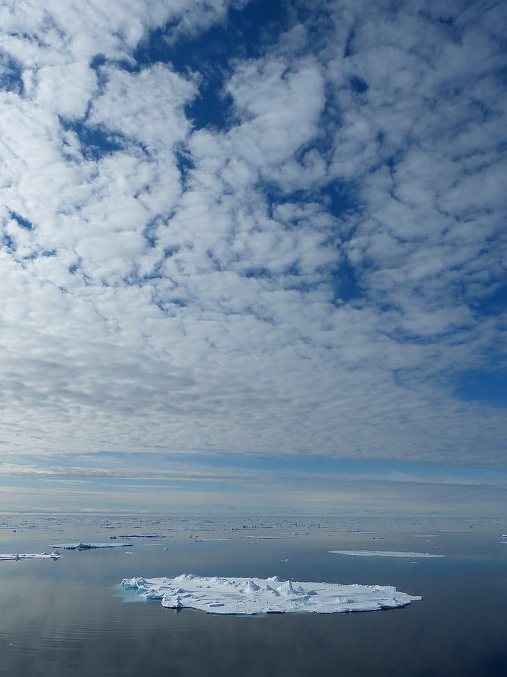 Spitsbergen, Samudra Arktik, langit, awan, gumpalan es yg terapung, musim dingin, salju
