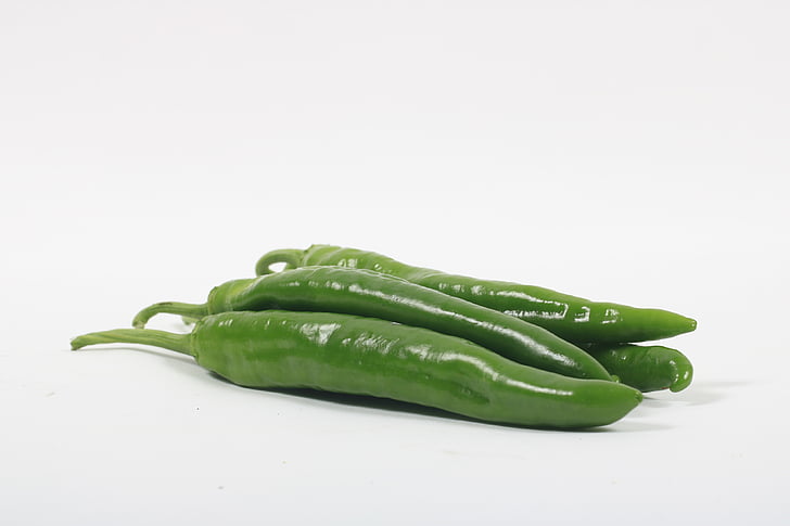 pepper, pep between god, vegetable, white background, green color, studio shot, healthy eating