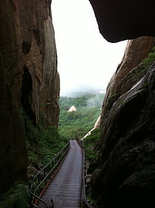 ulsan rock, mt seoraksan, a sea of ​​clouds, clouds and mountains, stairs, nature, mountain
