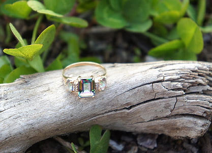 Złoty pierścionek, kryształ, Driftwood, Złoto, pierścień, luksusowe, Biżuteria