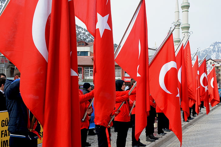 Turčija, Gümüşhane, veselje, zastavo, rdeča, patriotizem, na prostem
