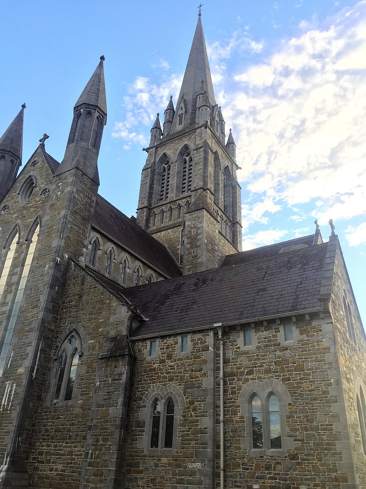 Irlandia, Killarney, Catedral, puncak menara