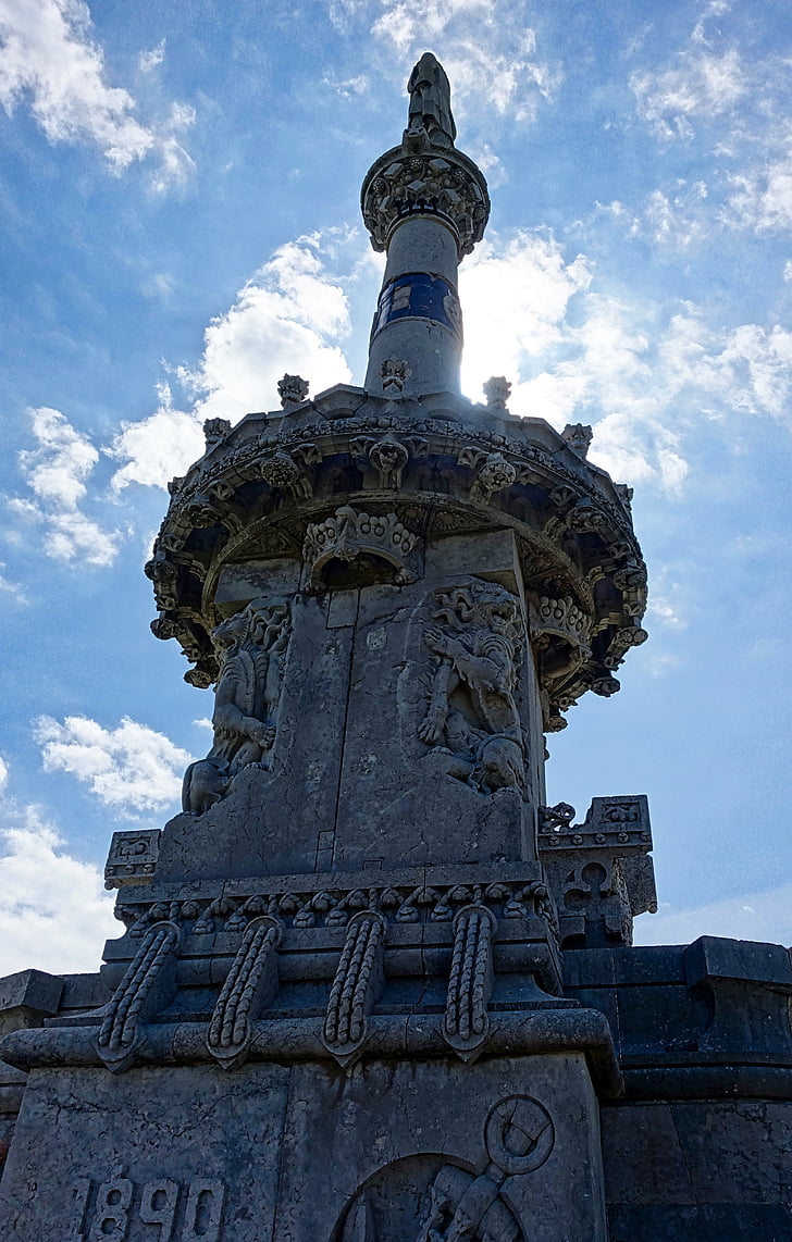 spomenik, pješčenjaka, prema gore, nebo, isklesane