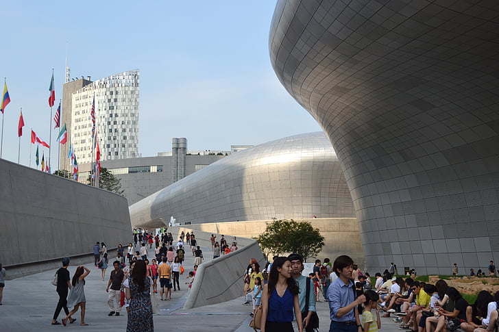 Republiken korea, Seoul, digital design plaza, mängden, personer, Dongdaemun
