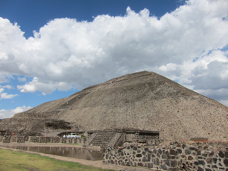 Teotihuacan, piramis, Mexikó, kék ég, romok
