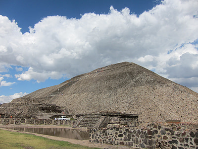 Teotihuacan, piramis, Mexikó, kék ég, romok