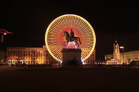 Lyon, roda, tempat, Place bellecour, malam, tempat terkenal, bianglala