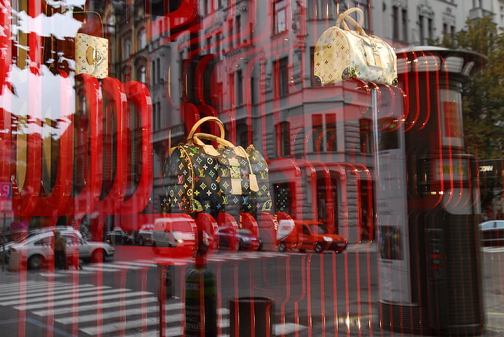 venster, Deco, tassen, handtassen, rood, spiegelen, creatieve