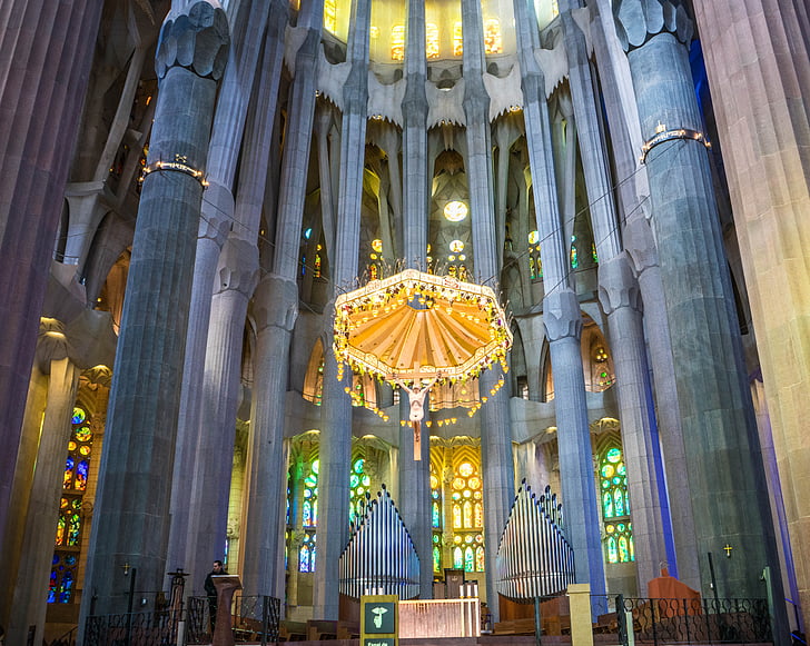 sagrada familia cathedral, barcelona, architecture, church, jesus christ famous, religion, catholicism