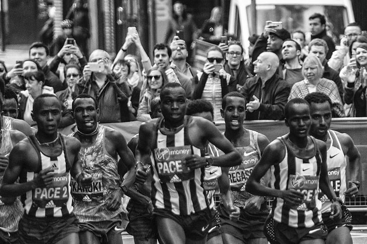 Londono maratonas, elitiniai bėgikai, Kenijos bėgikų, širdies stimuliatorius