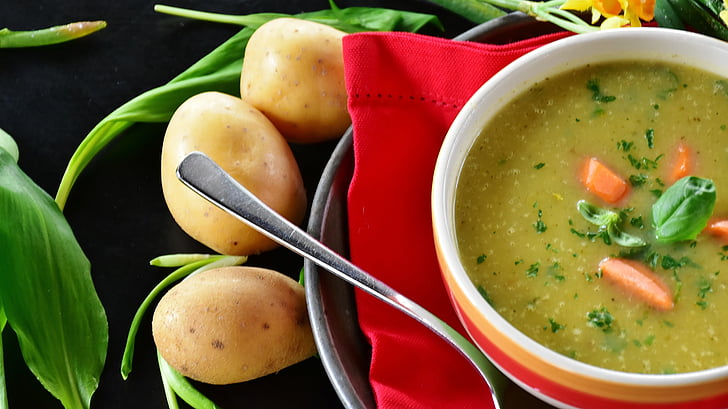 zemiaková polievka, zemiaky, polievka, medvedí cesnak, jedlé, jedlo, Výživa