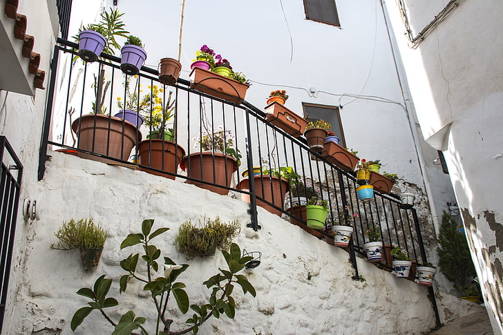 Chulilla, erkély, növények