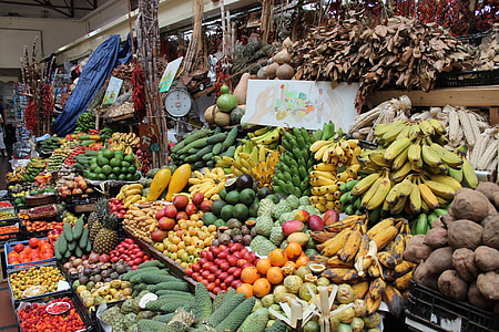 Madeira, Funchal, markt, plantaardige stand, groenten staan, fruit, groenten