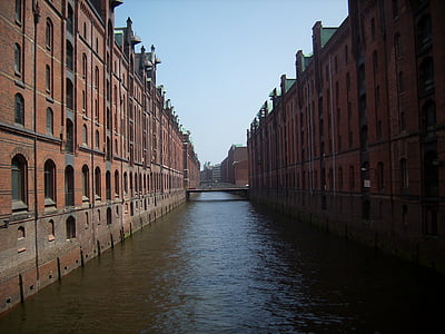 Hamburg, : Speicherstadt, stavbe, stare: speicherstadt, opeke, arhitektura, domove