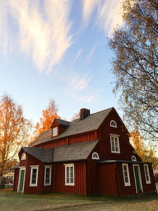 Skellefteå, nordanå, Himmel, rumah, atap, langit biru, musim gugur