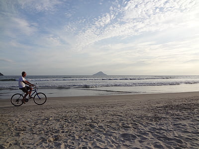 pludmale, svētku dienas, velosipēds, vasaras, Beira mar, siltuma, smilts